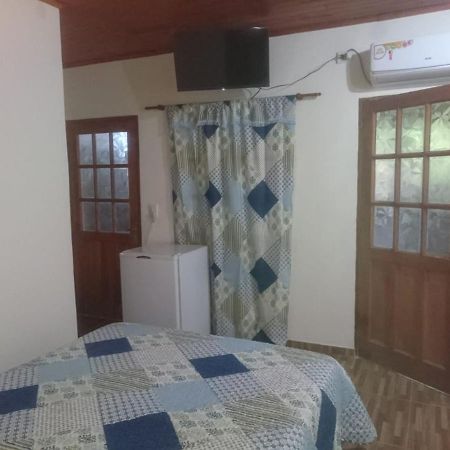 Alojamiento De La Abu Hotel Puerto Iguazu Luaran gambar